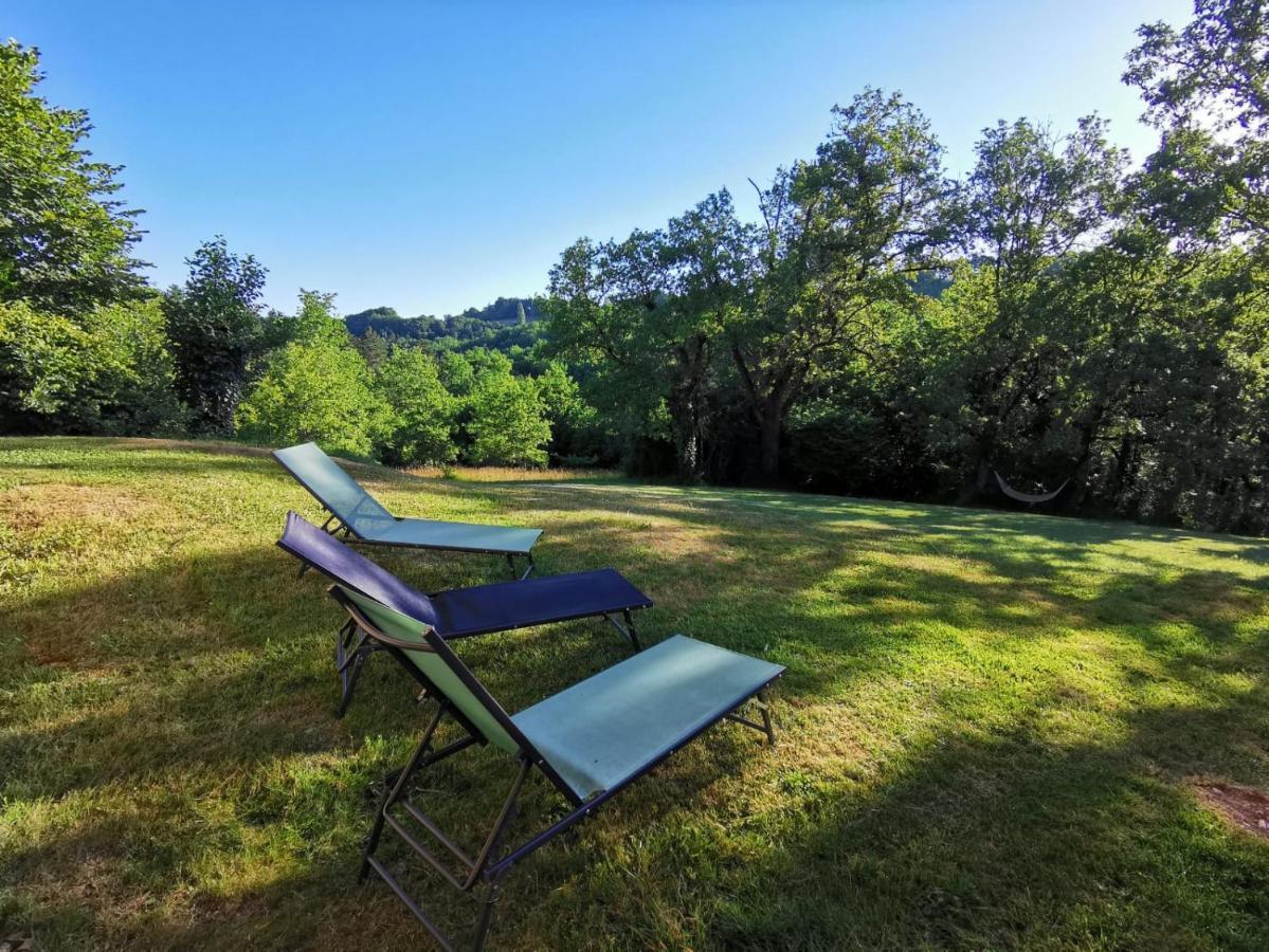 Maison typique périgourdine avec piscine Paulin Esterno foto
