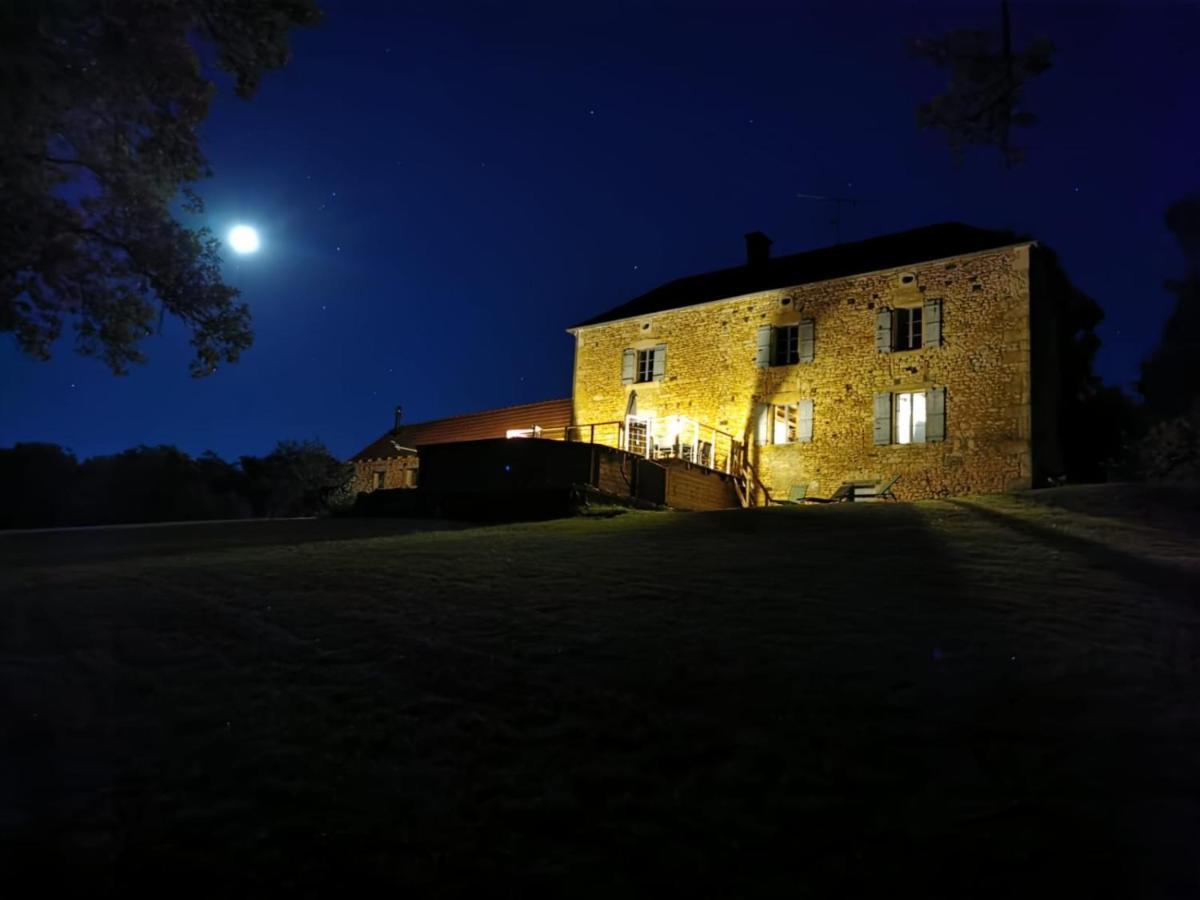 Maison typique périgourdine avec piscine Paulin Esterno foto