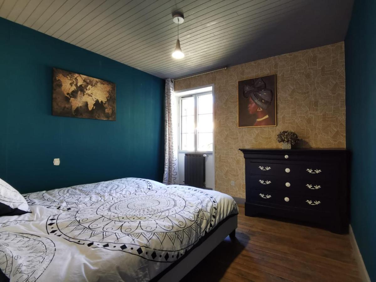 Maison typique périgourdine avec piscine Paulin Esterno foto
