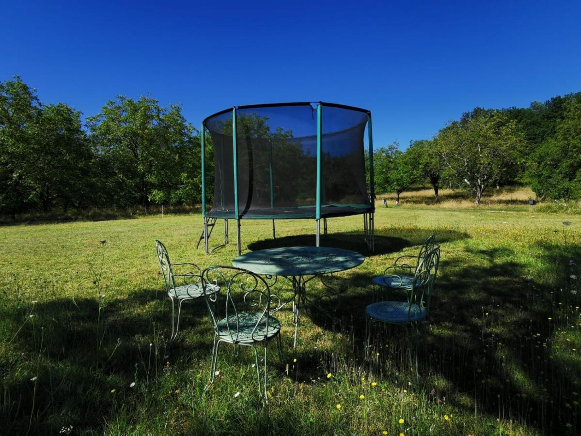 Maison typique périgourdine avec piscine Paulin Esterno foto
